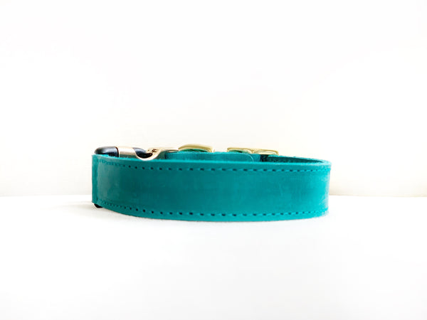EMERALD LEATHER STYLE-RELEASE COLLAR™